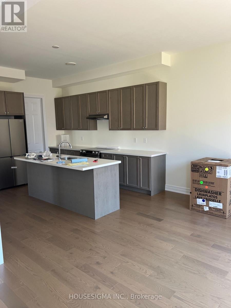 10 Max Bulmer Court, Georgina, ON, L3X 3J9 - 4