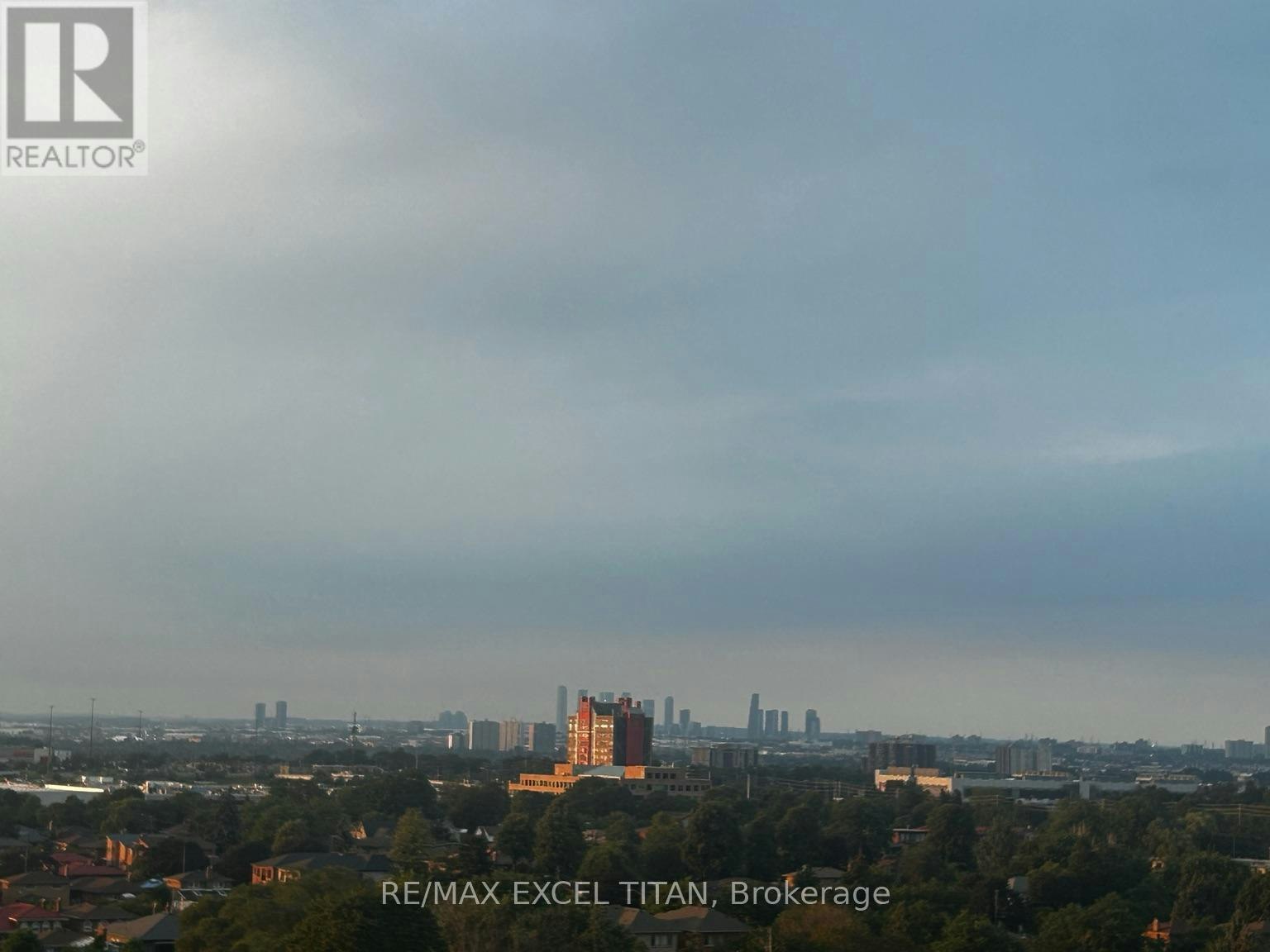 1204-340 Dixon Road, Toronto, ON, M9R 1T1 - 3