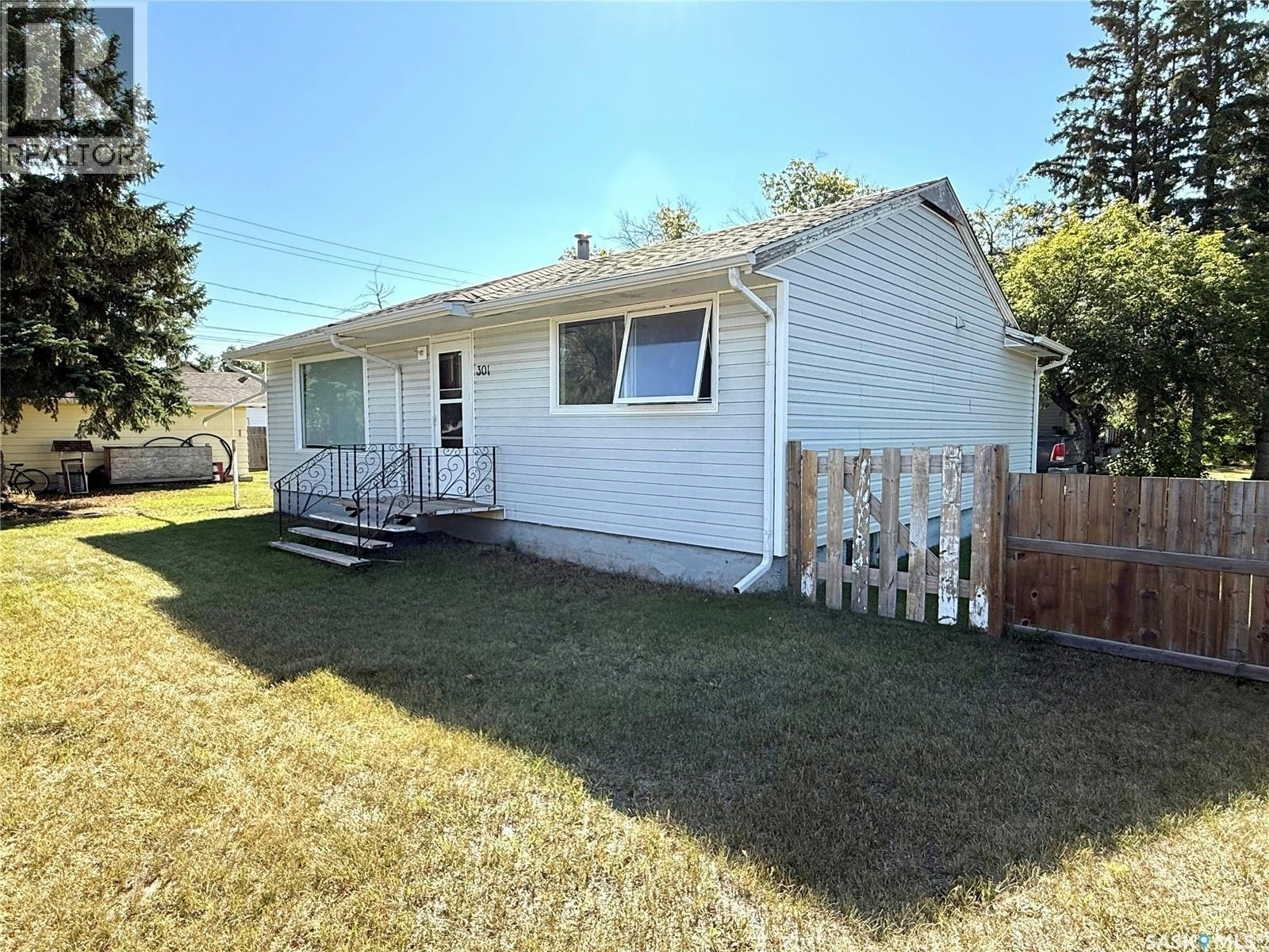301 26th Street W, Battleford, SK, S0M 0E0