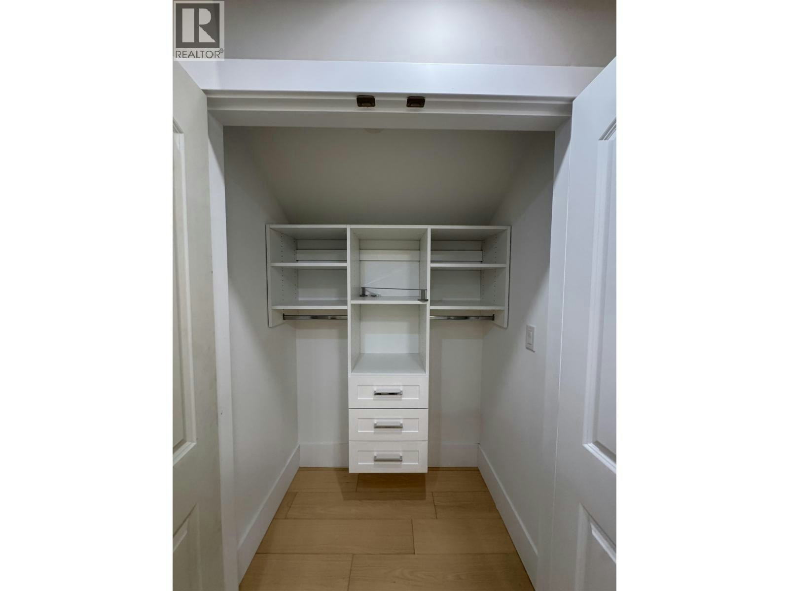 3-4690 W 6 Avenue, Vancouver, BC, V6R 1V7 - 11