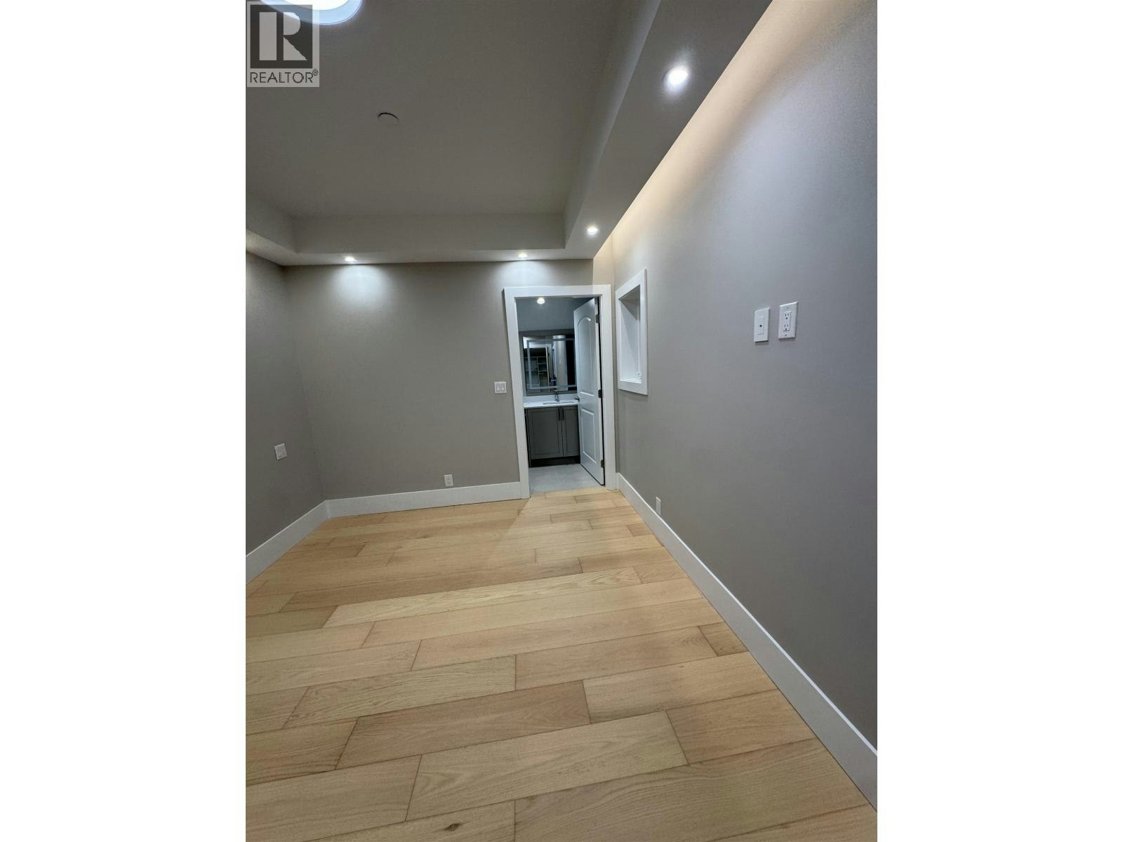 3-4690 W 6 Avenue, Vancouver, BC, V6R 1V7 - 10