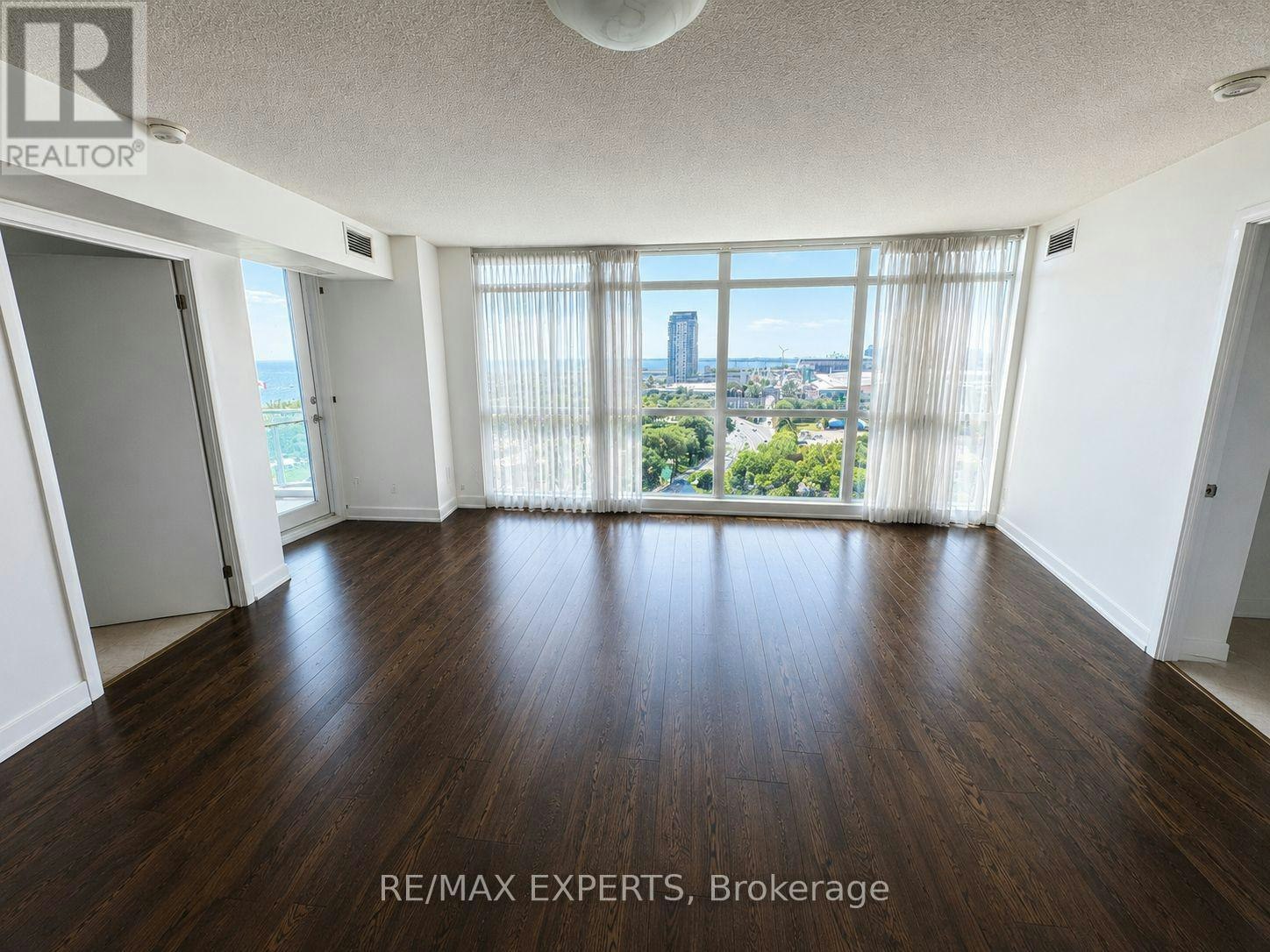 1605-215 Fort York Boulevard, Toronto, ON, M5V 4A2 - 6