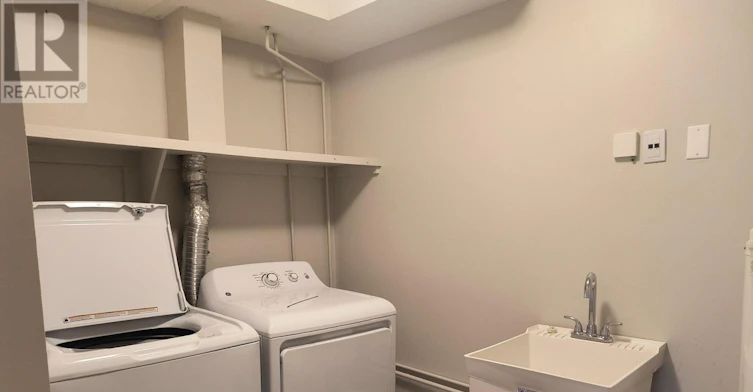 002-1310 Richmond Road, Ottawa, ON, K2B 8L3 - 14