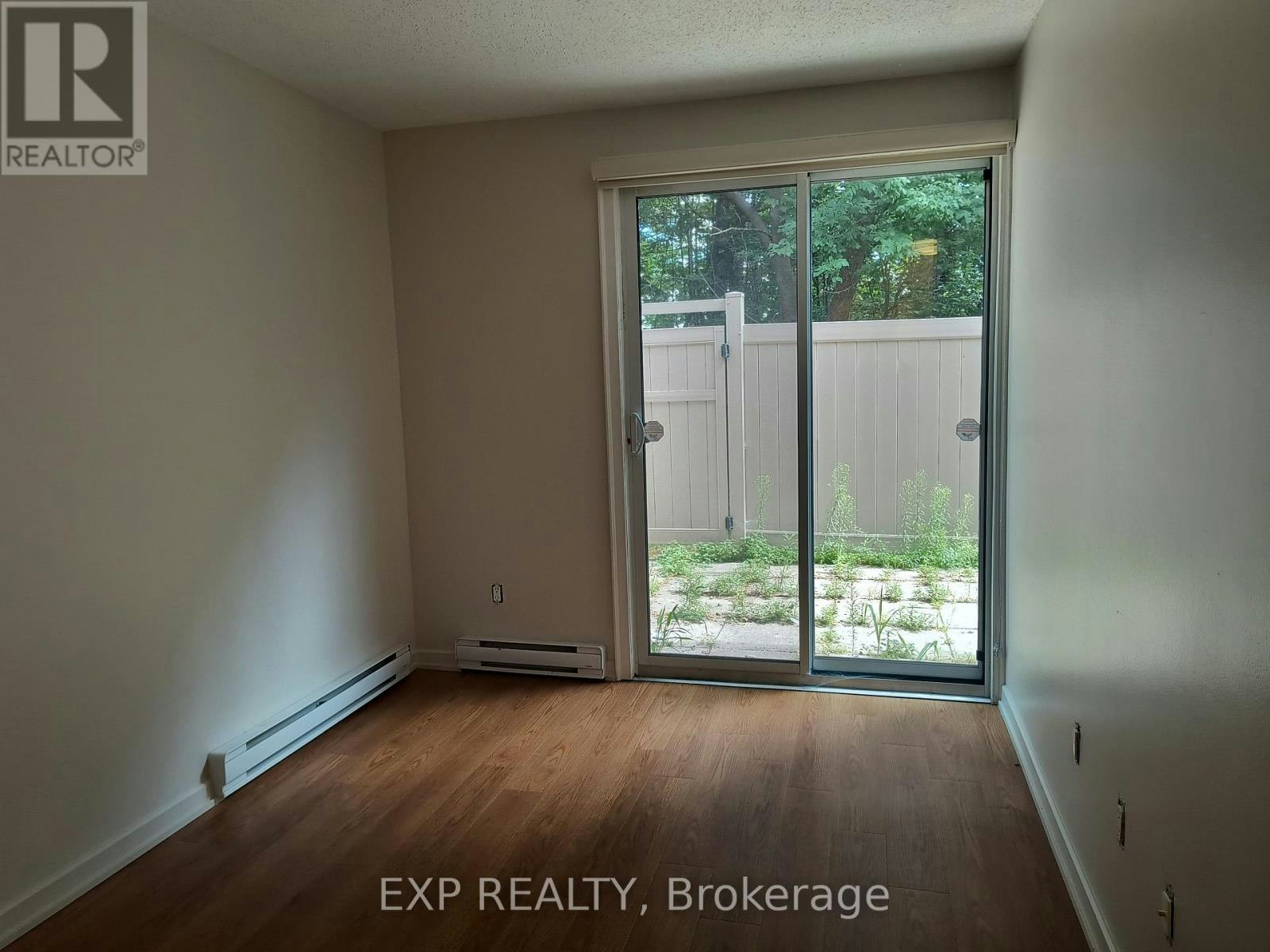 002-1310 Richmond Road, Ottawa, ON, K2B 8L3 - 17