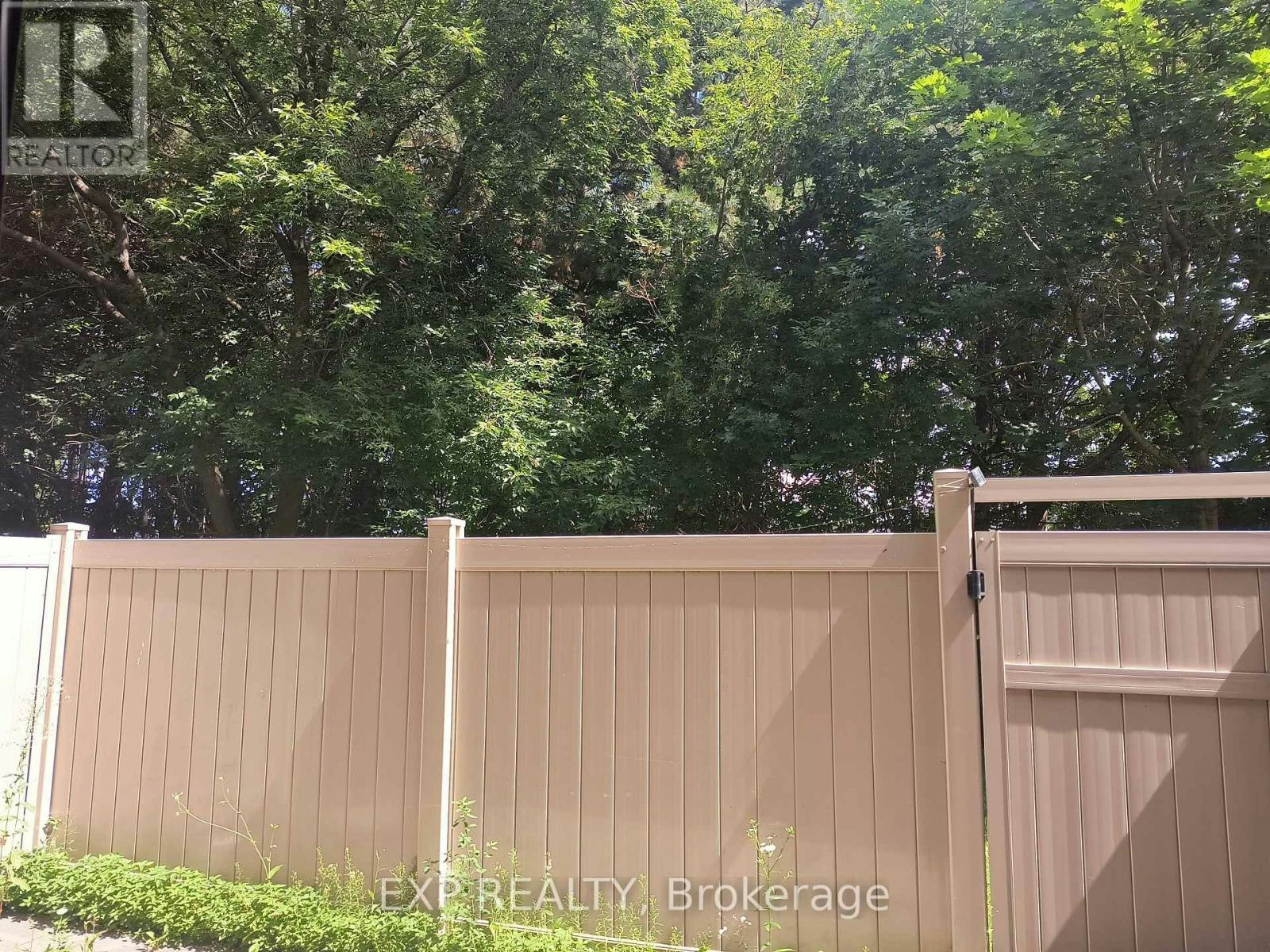 003-1310 Richmond Road, Ottawa, ON, K2B 8L3 - 11