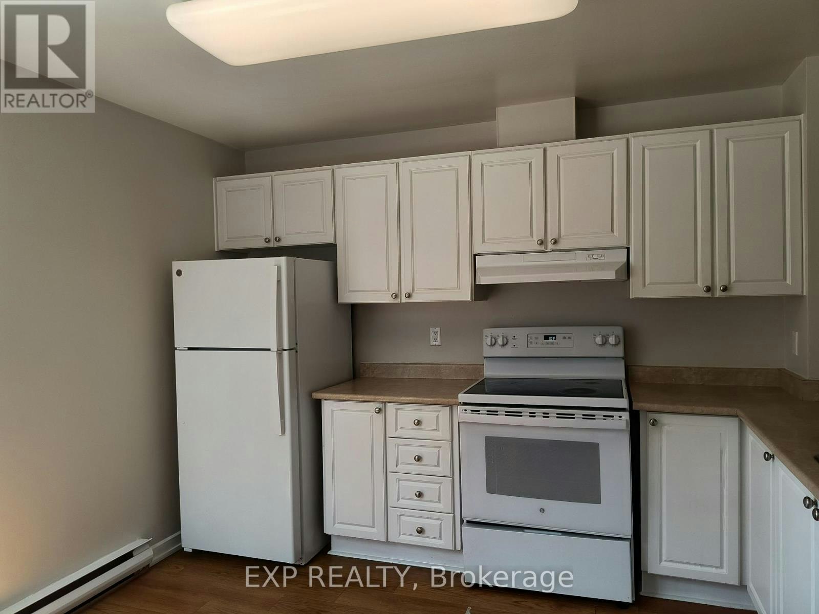 003-1310 Richmond Road, Ottawa, ON, K2B 8L3 - 2