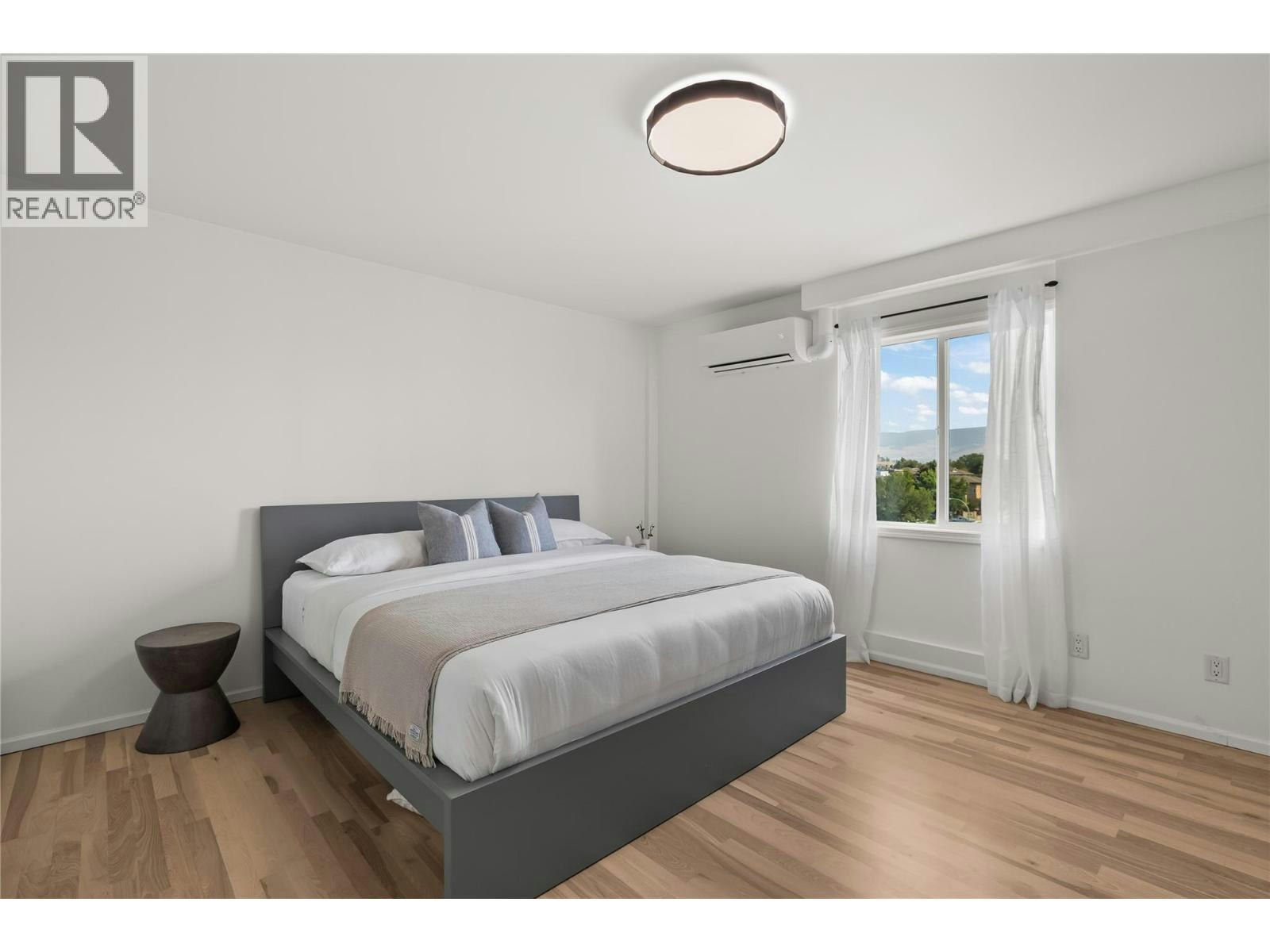 504-1915 Pacific Court, Kelowna, BC, V1Y 8B3 - 33