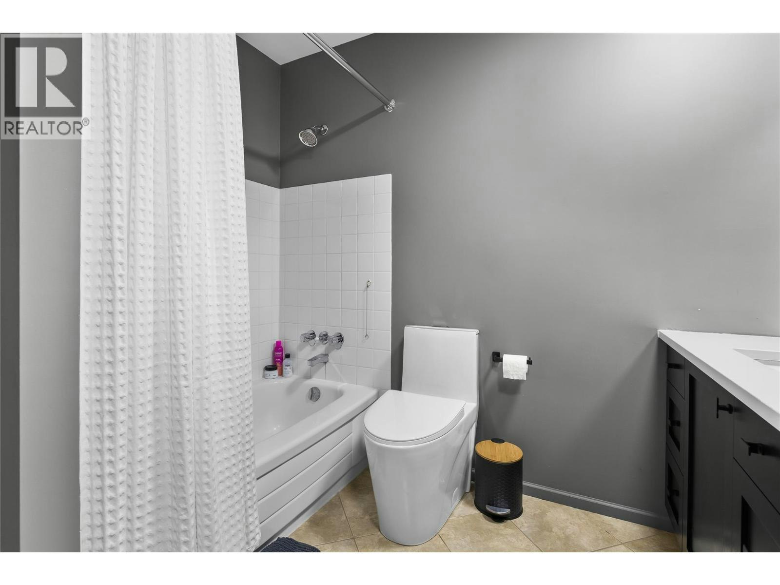504-1915 Pacific Court, Kelowna, BC, V1Y 8B3 - 36