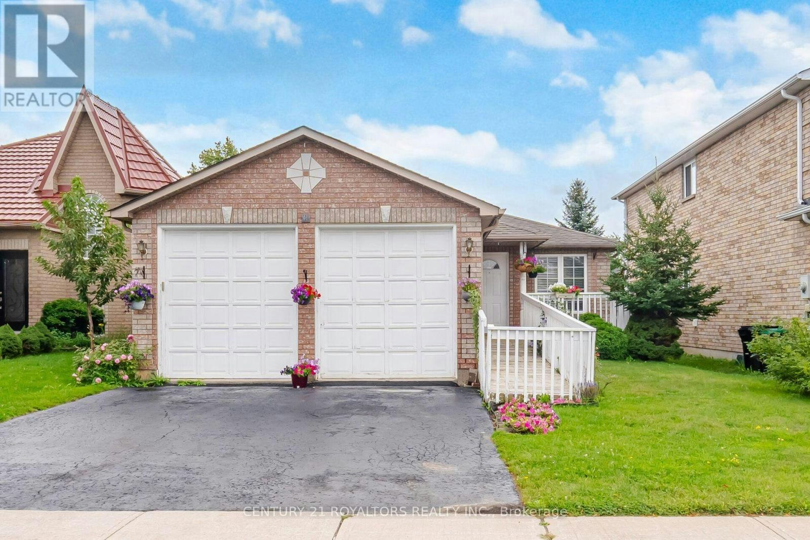 41 Irene Drive SE, Barrie, ON, L4N 5Z1