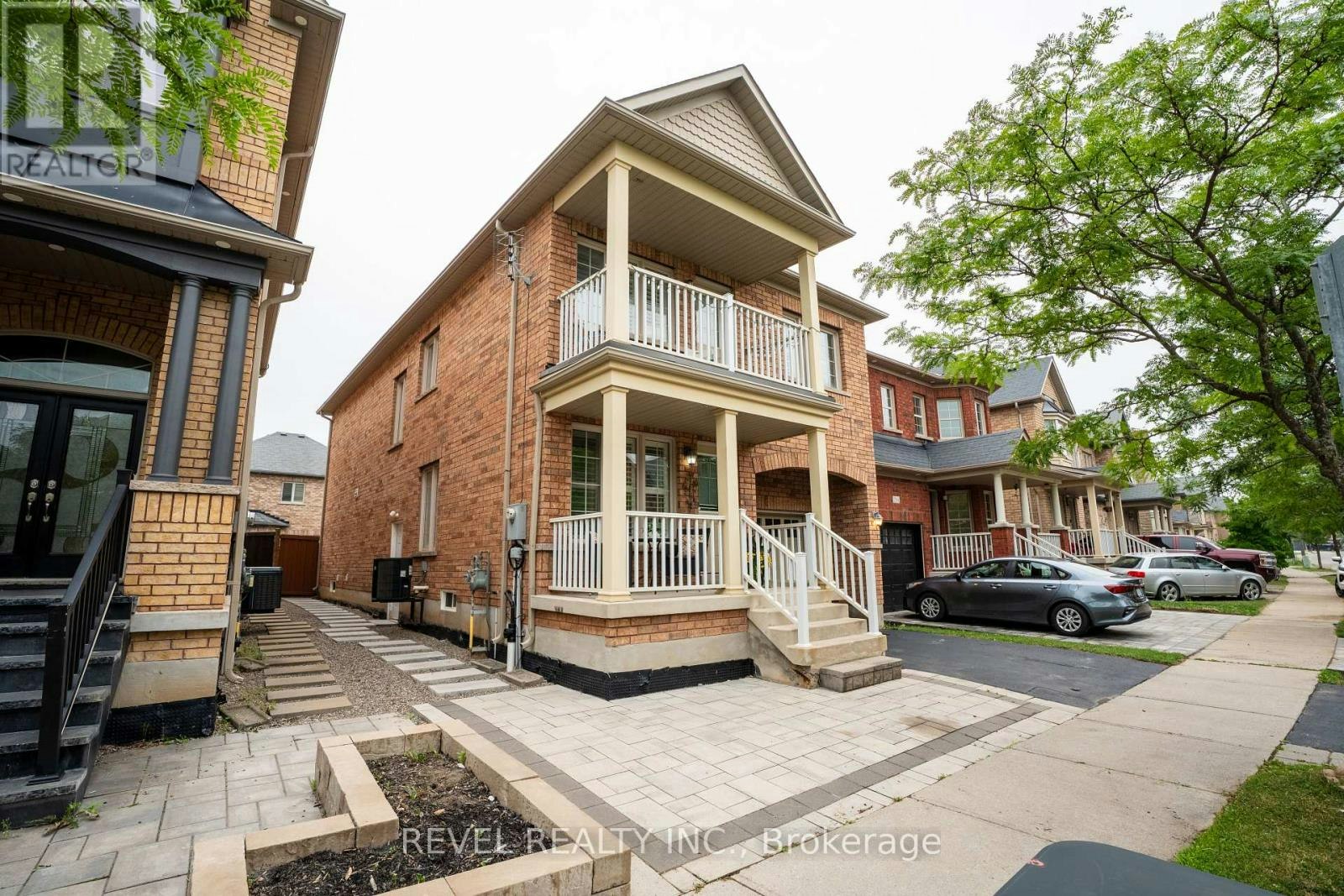 256 Giddings Crescent, Milton, ON, L9T 7A7 - 2