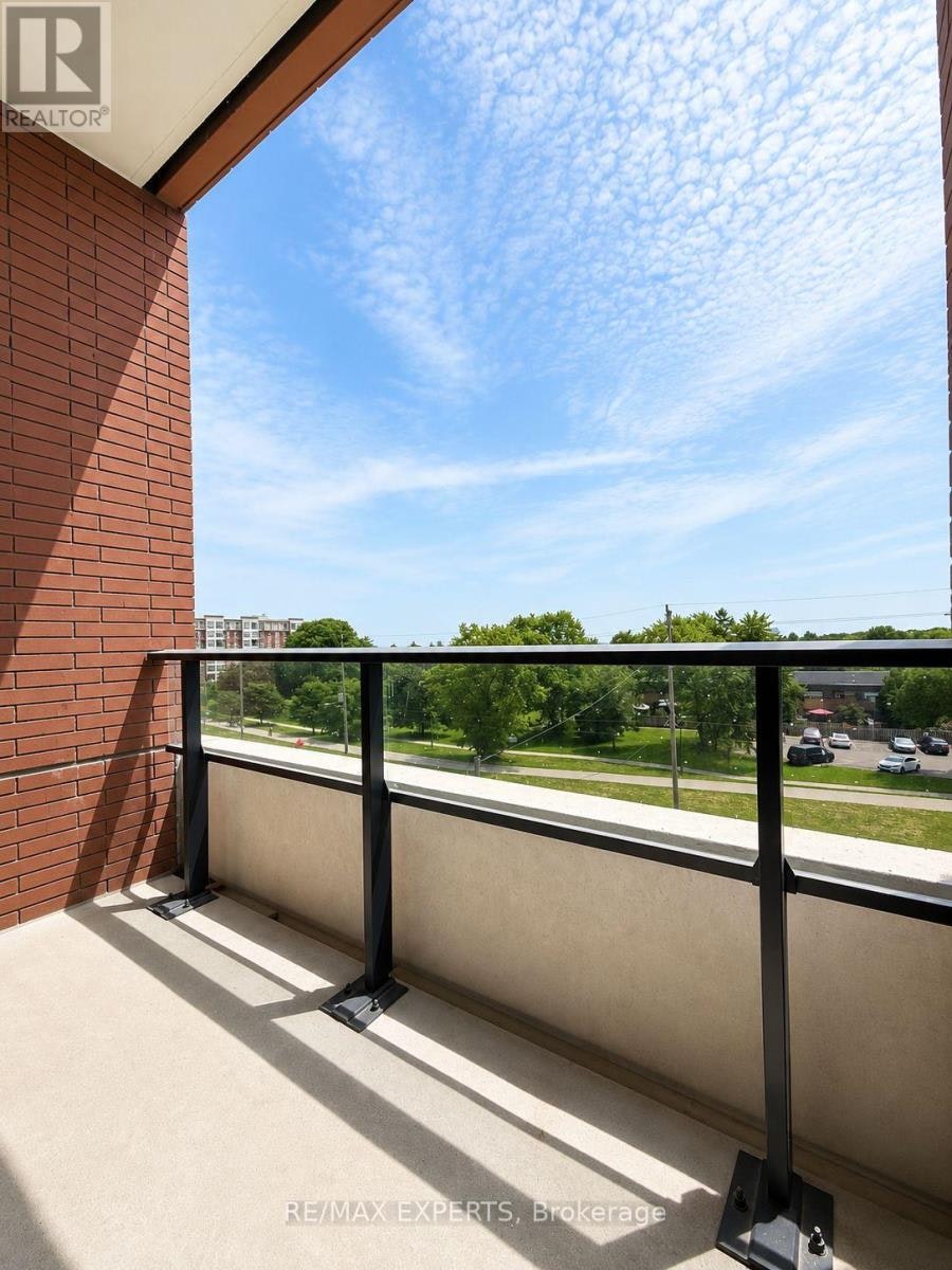 420-4010 Eglinton Avenue W, Toronto, ON, M9A 0G5 - 13