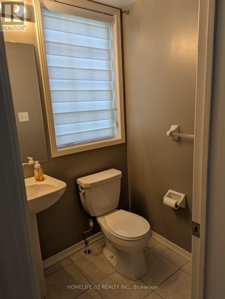25 Hornett Way, Ajax, ON, L1Z 0K6 - 20