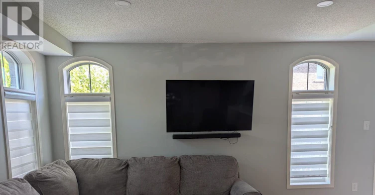 25 Hornett Way, Ajax, ON, L1Z 0K6 - 14