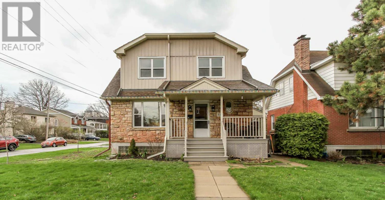 220 Cowley Avenue, Ottawa, ON, K1Y 0G9