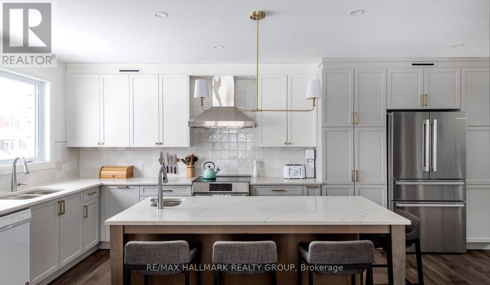 220 Cowley Avenue, Ottawa, ON, K1Y 0G9 - 7