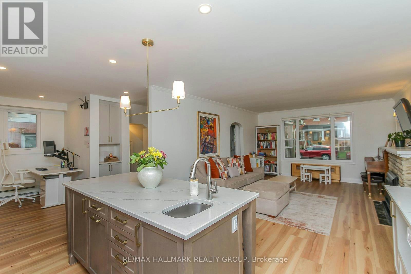 220 Cowley Avenue, Ottawa, ON, K1Y 0G9 - 11