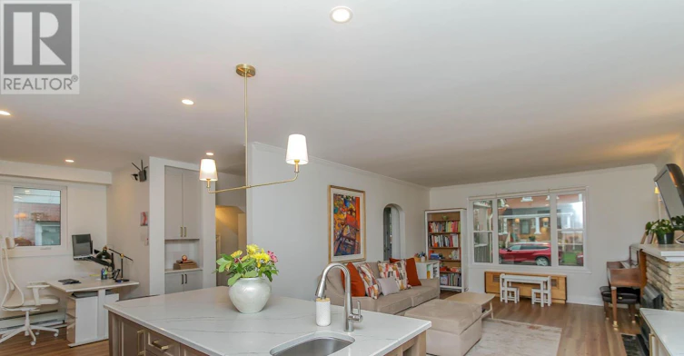 220 Cowley Avenue, Ottawa, ON, K1Y 0G9 - 11