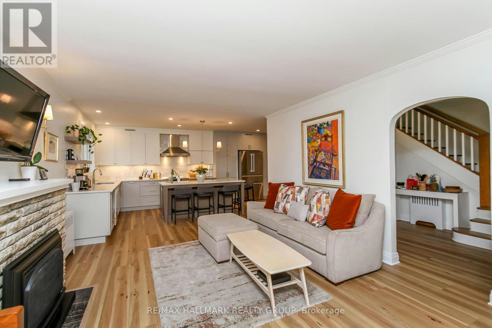 220 Cowley Avenue, Ottawa, ON, K1Y 0G9 - 6