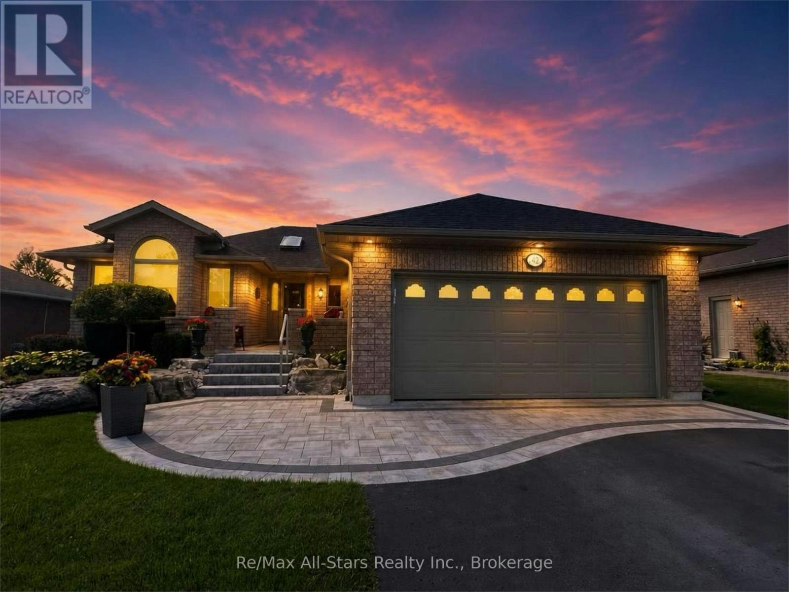 42 Island Bay Drive, Kawartha Lakes, ON, K0M 1A0