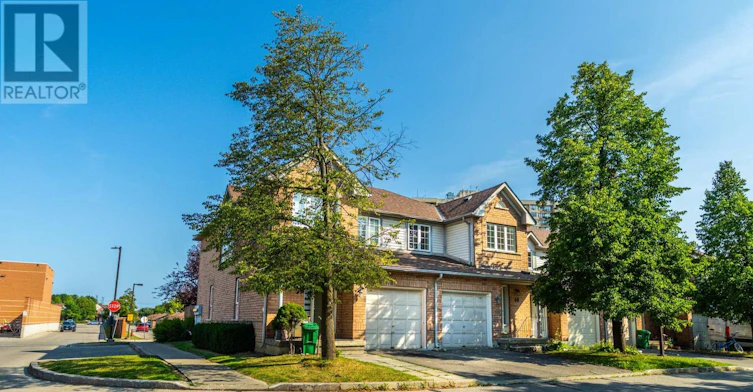 49-35 Malta Avenue, Brampton, ON, L6Y 5B4