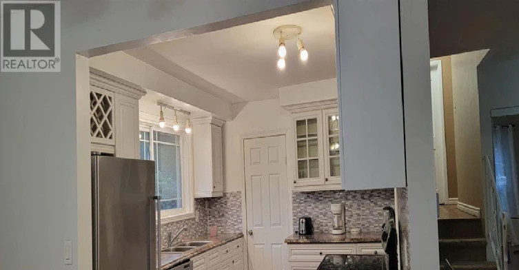 MAIN-255 Woodward Avenue, Smith-Ennismore-Lakefield, ON, K9L 1K1 - 6