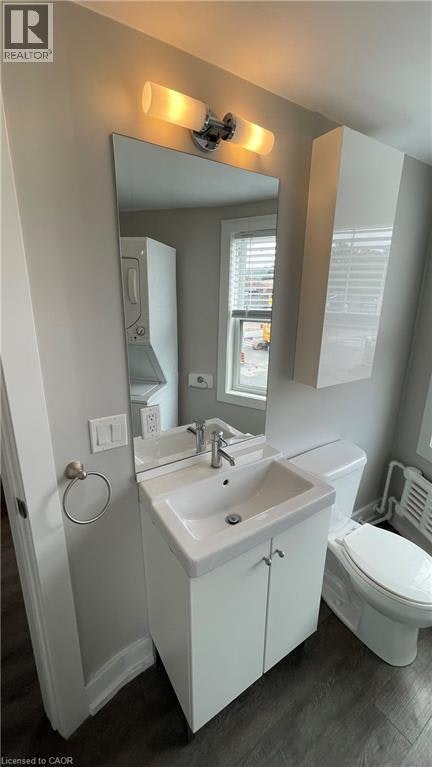 16-4 Ottawa Street N, Hamilton, ON, L8H 3Y7 - 9