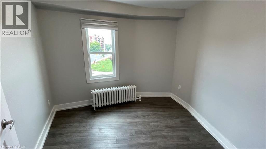 16-4 Ottawa Street N, Hamilton, ON, L8H 3Y7 - 6