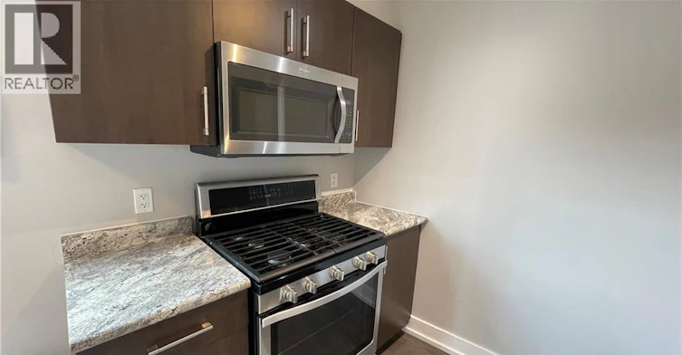 16-4 Ottawa Street N, Hamilton, ON, L8H 3Y7 - 2