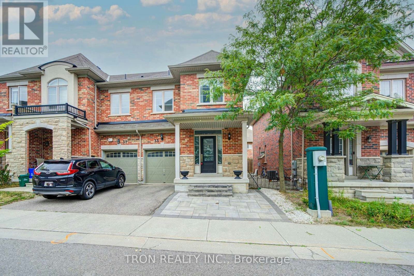 33 Mazarine Lane, Richmond Hill, ON, L4S 0G2
