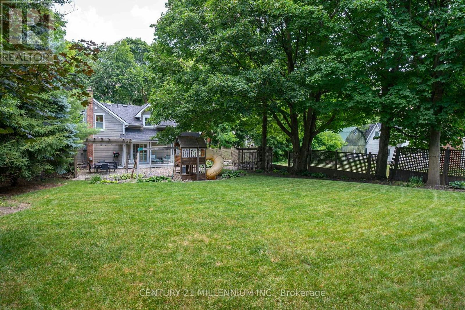 255 Macdonald Street, Caledon, ON, L7C 1L8 - 3