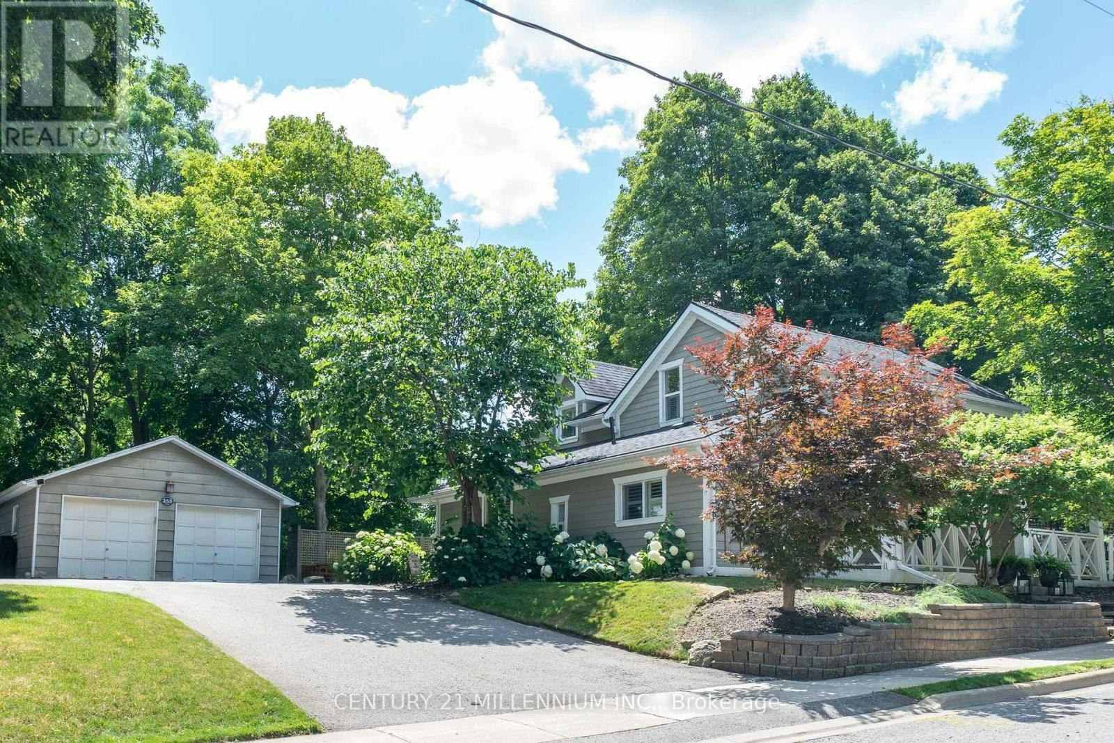 255 Macdonald Street, Caledon, ON, L7C 1L8 - 2
