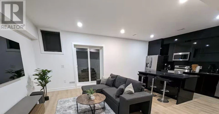 100 Macdonald Street, Toronto, ON, M8V 1Y4 - 10