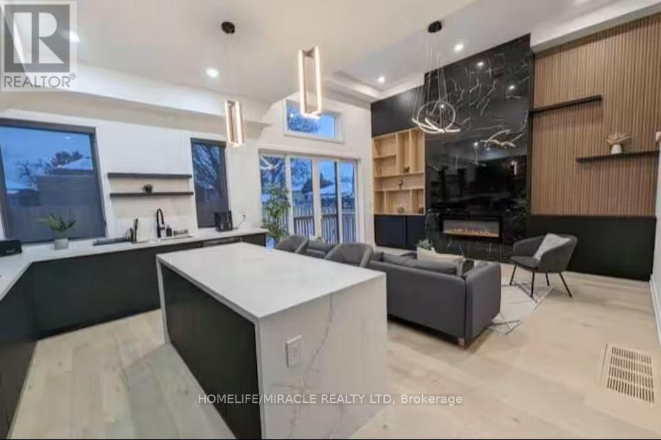 100 Macdonald Street, Toronto, ON, M8V 1Y4 - 17
