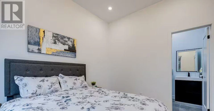 100 Macdonald Street, Toronto, ON, M8V 1Y4 - 19