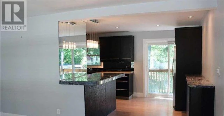 308 Maple Street, Newmarket, ON, L3Y 3K4 - 5