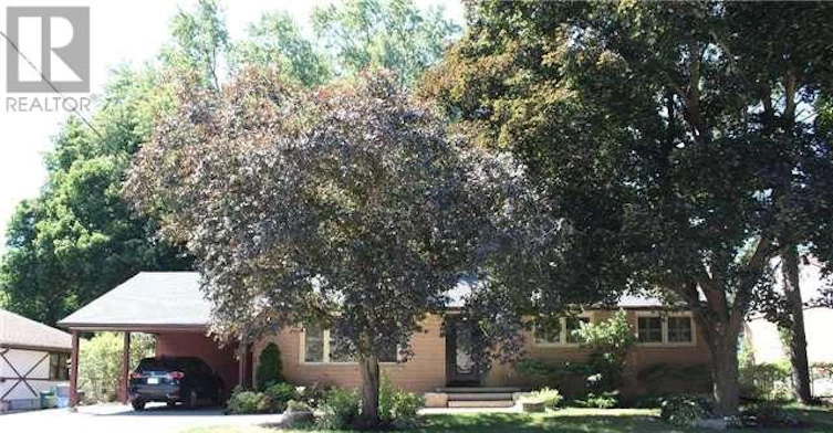 308 Maple Street, Newmarket, ON, L3Y 3K4