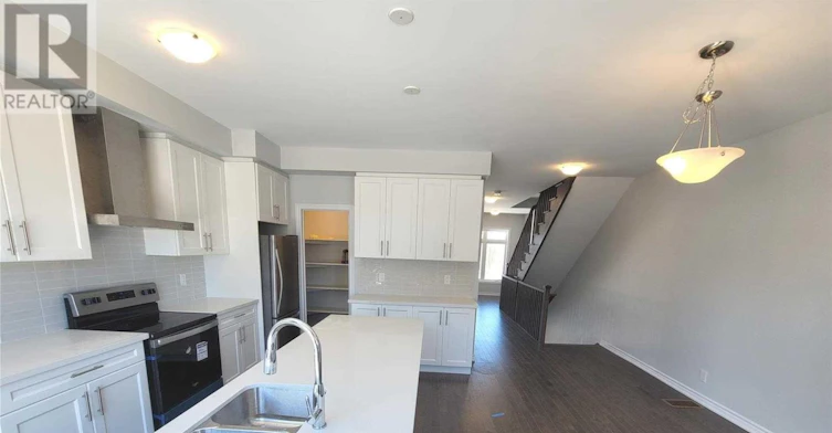 9702 Kennedy Road, Markham, ON, L6C 3J8 - 4