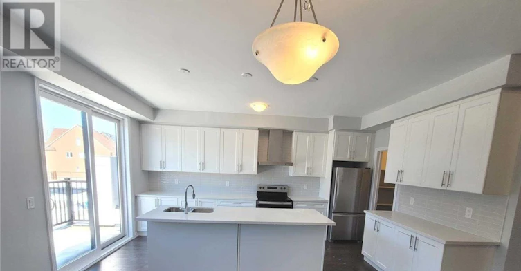 9702 Kennedy Road, Markham, ON, L6C 3J8 - 2