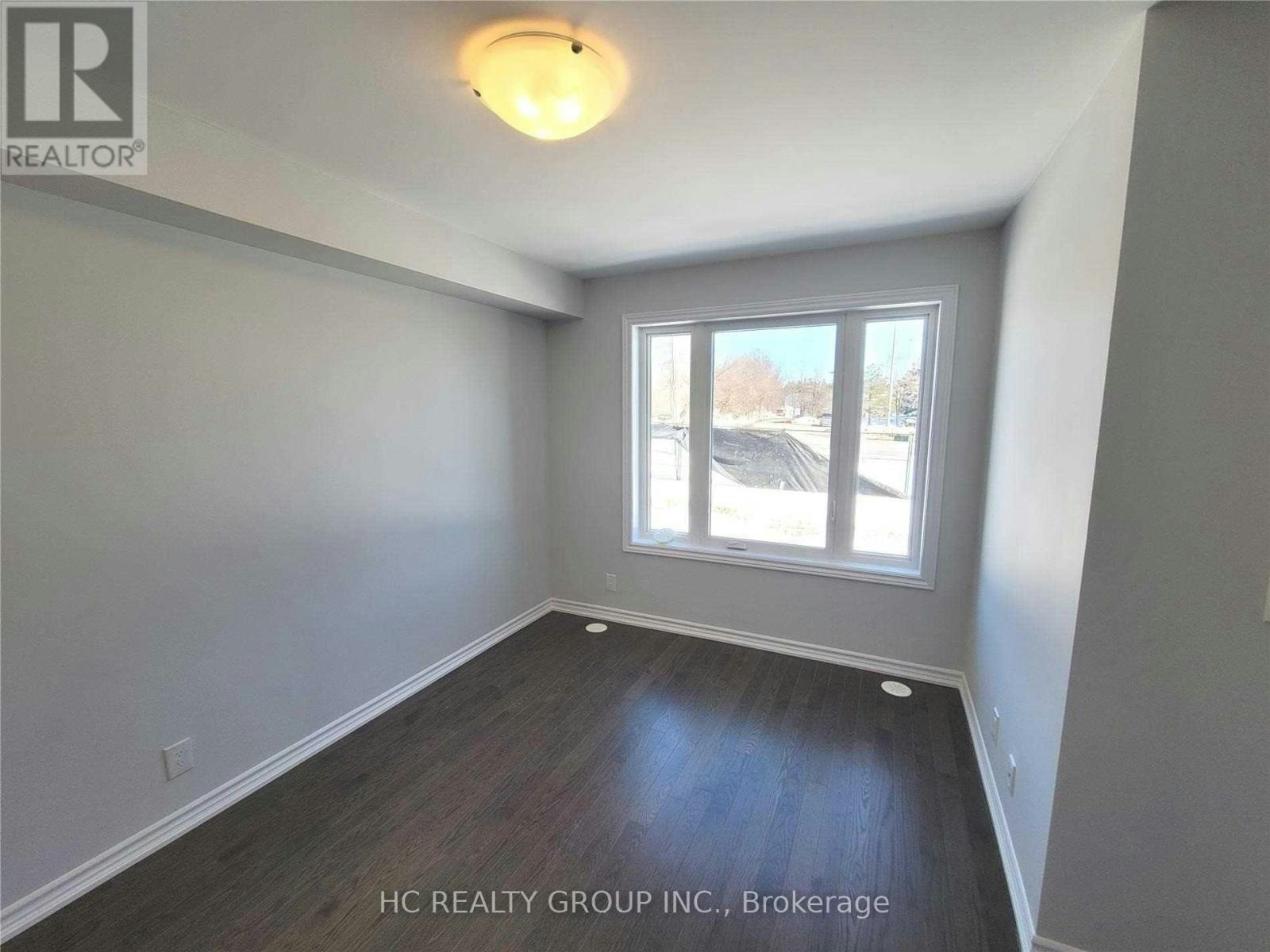 9702 Kennedy Road, Markham, ON, L6C 3J8 - 10