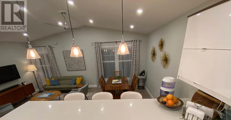 2001 Faversham Avenue, Burlington, ON, L7P 1W5 - 5