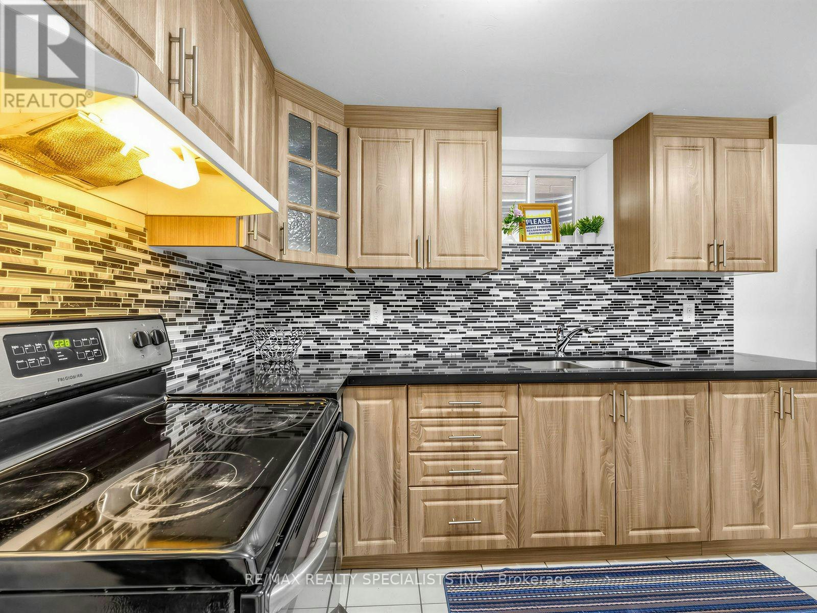 BSMT-40 Victoriaville Road, Brampton, ON, L6X 5J4 - 6