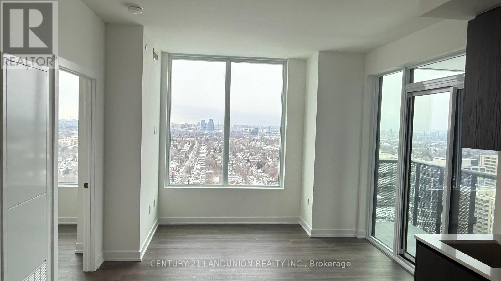 2411-117 Broadway Avenue, Toronto, ON, M4P 1V3 - 13