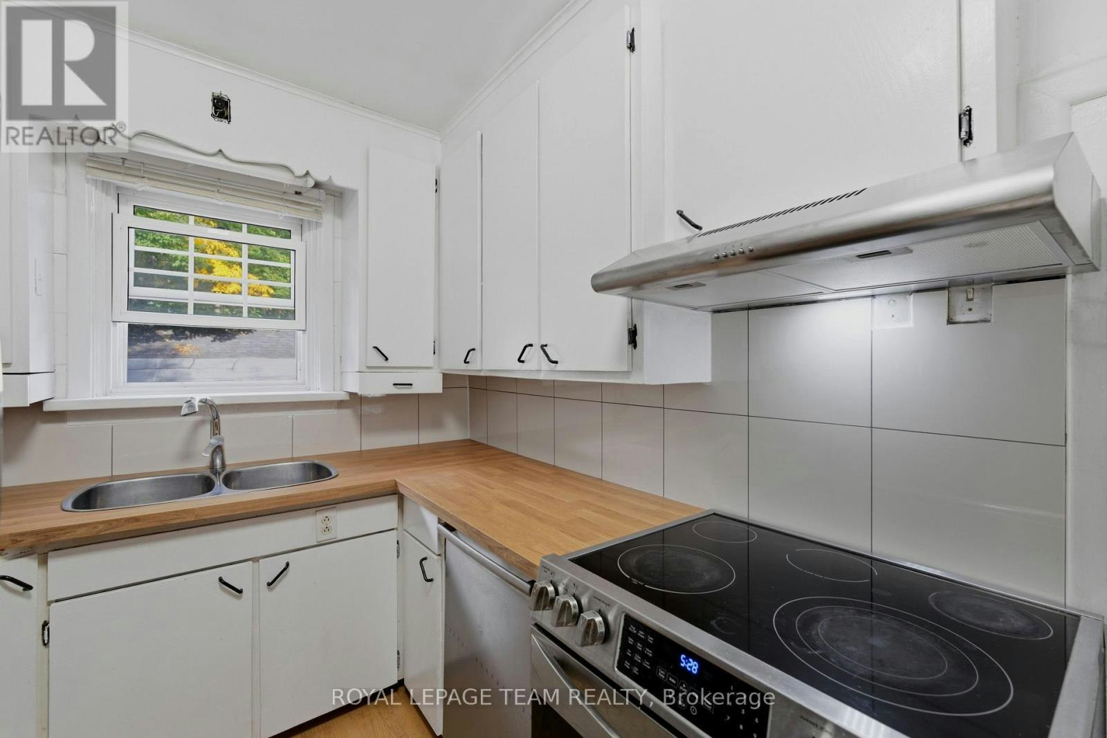 229 Daniel Avenue, Ottawa, ON, K1Y 0C7 - 16