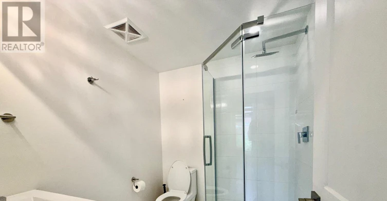 6065 Mcleod Road, Niagara Falls, ON, L2G 0Z7 - 5