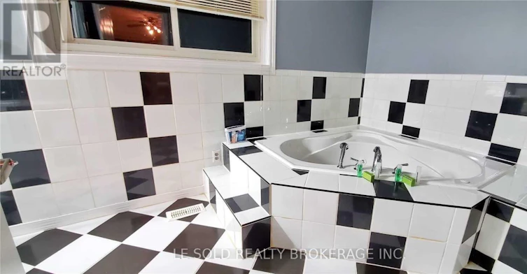 UPPER-50 Dickson Hill Road, Markham, ON, L3P 3J3 - 12