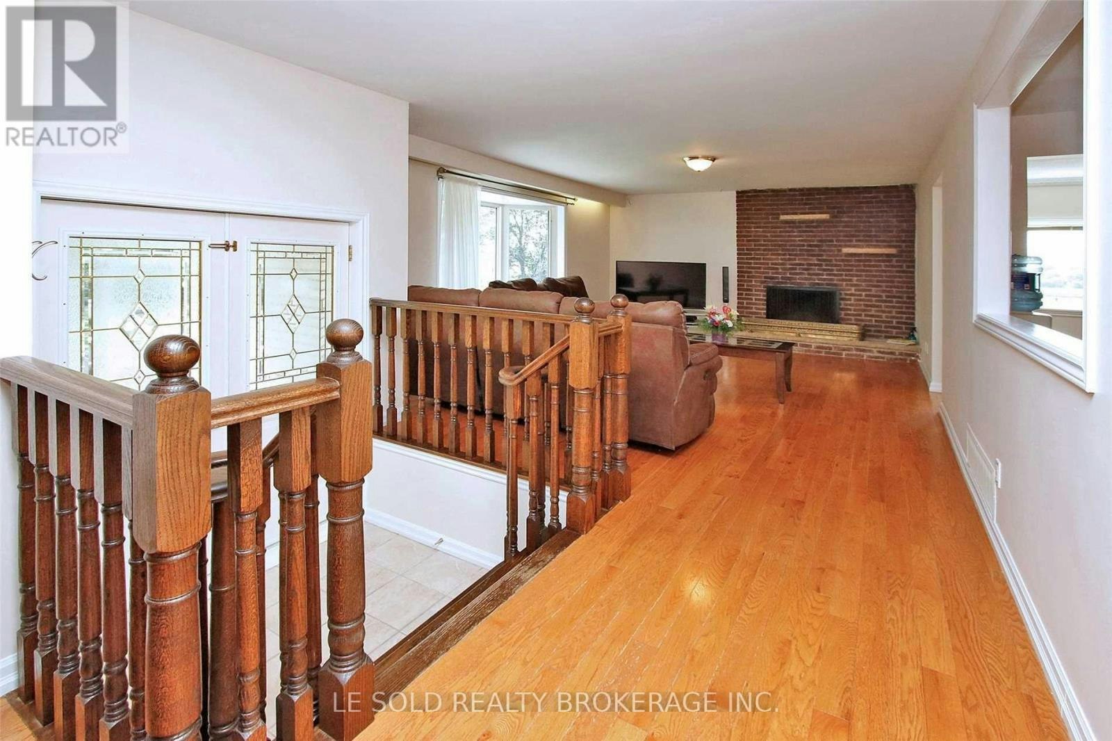 UPPER-50 Dickson Hill Road, Markham, ON, L3P 3J3 - 3
