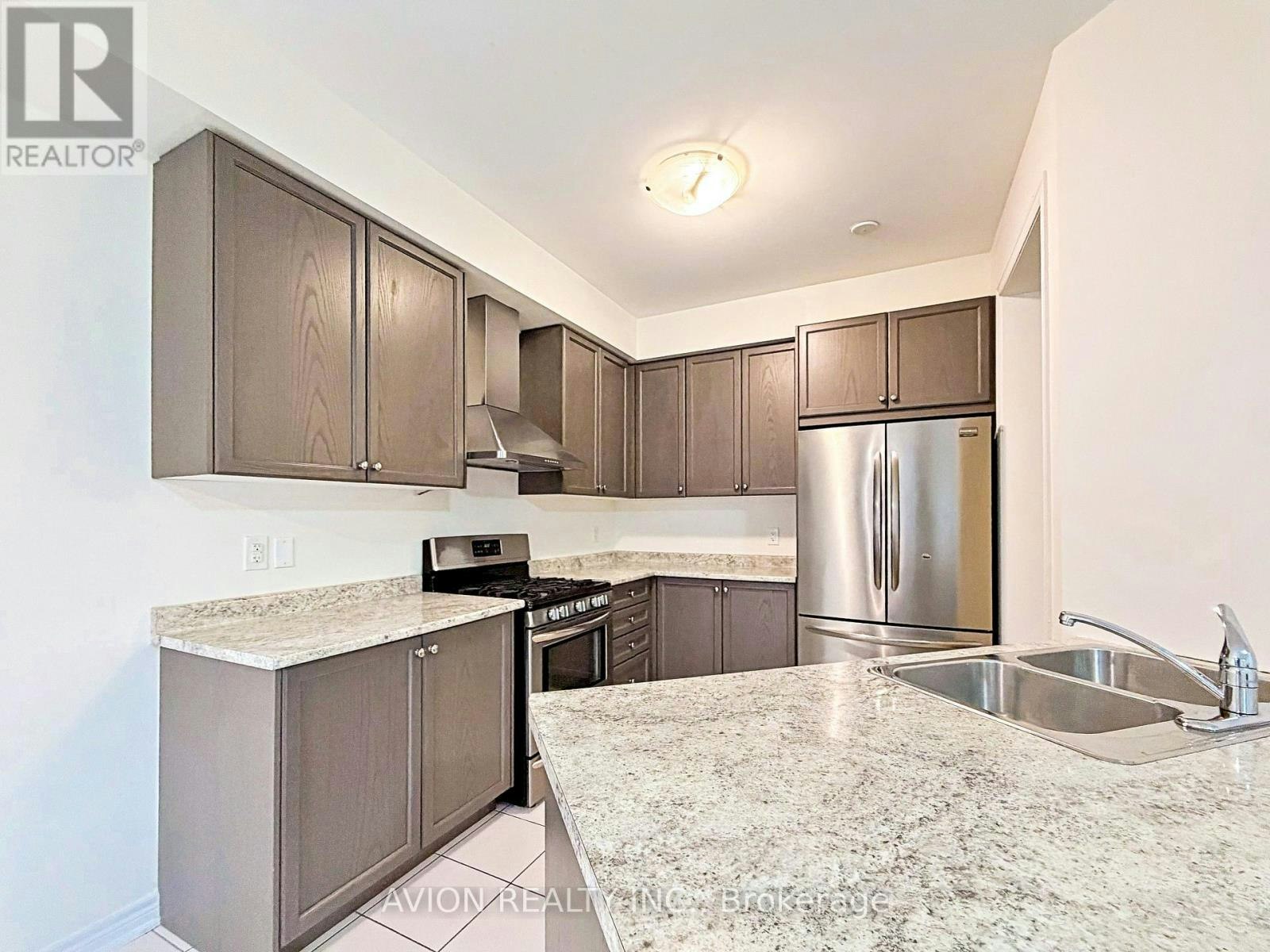 124 Wilfred Murison Avenue, Markham, ON, L6C 0S9 - 6