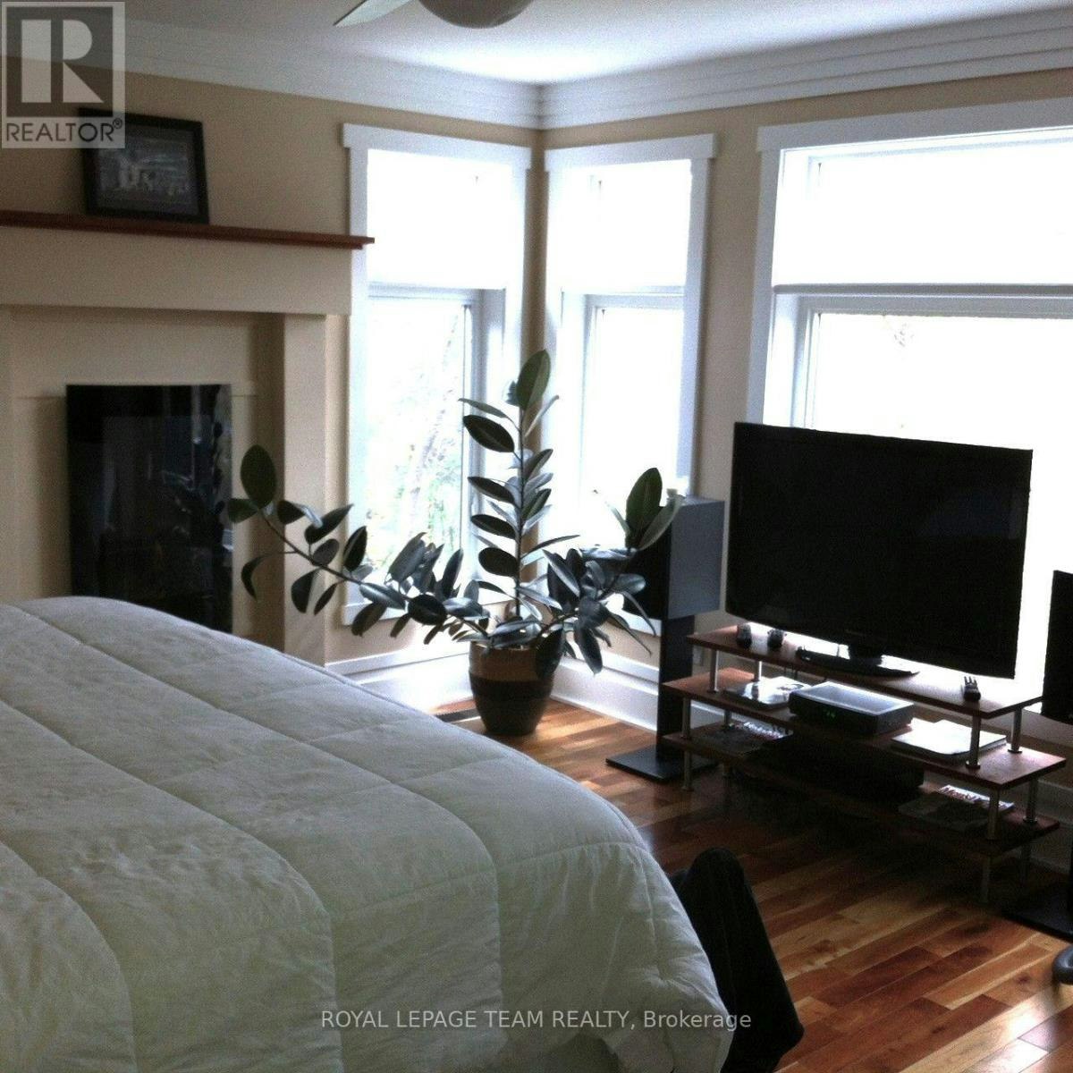 291 Ferndale Avenue, Ottawa, ON, K1Z 6P9 - 8