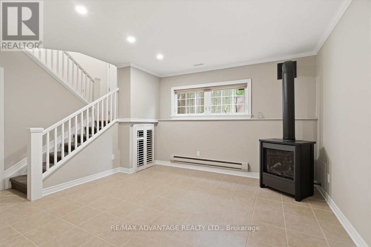 REAR-195 Emery Street E, London, ON, N6C 2E3 - 24