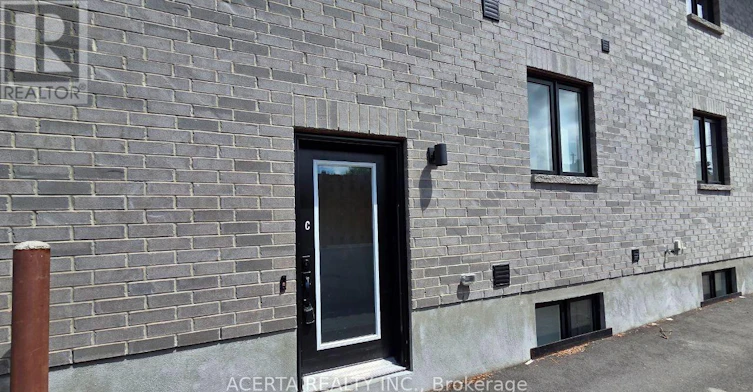 C-1252 Trenton Avenue, Ottawa, ON, K1Z 8J9 - 2
